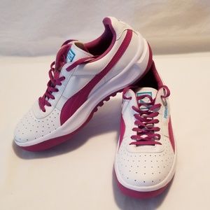 Puma GV Special Purple/White Like New